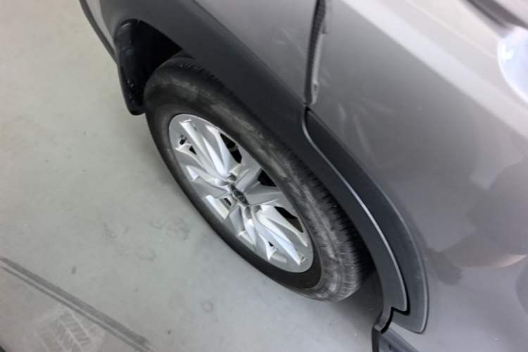 Used Toyota Corolla Cross 2023 2.0L Elite Edition Right Rear Wheel Hub