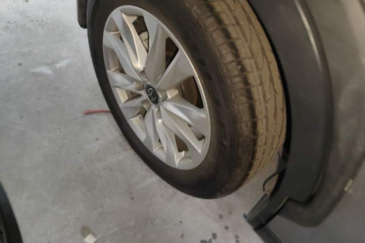 Used Toyota Corolla Cross 2023 2.0L Elite Edition Right Rear Wheel Hub