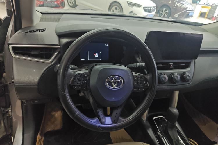 Used Toyota Corolla Cross 2023 2.0L Pioneer Edition Steering Wheel