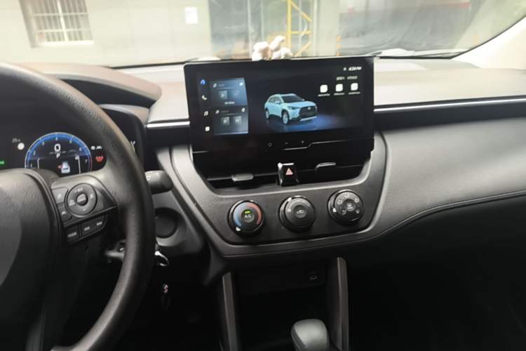 Used Toyota Corolla Cross 2023 2.0L Pioneer Edition Audio And AC Panel