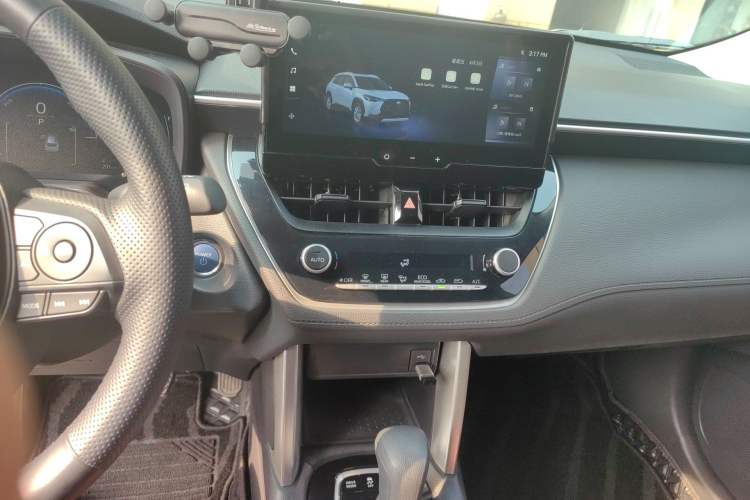 Used Toyota Corolla Cross 2023 Dual-Motor 2.0L Pioneer Edition Audio And AC Panel