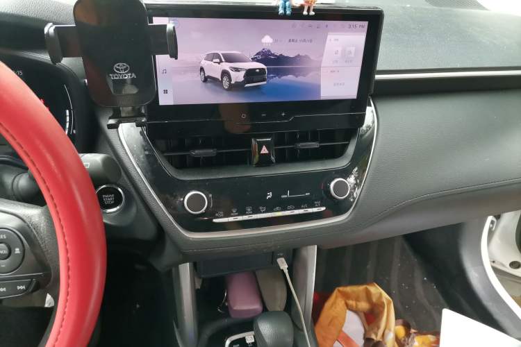 Used Toyota Corolla Cross 2023 2.0L Elite Edition Audio And AC Panel