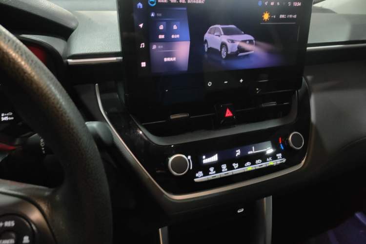 Used Toyota Corolla Cross 2023 2.0L Elite Edition Audio And AC Panel