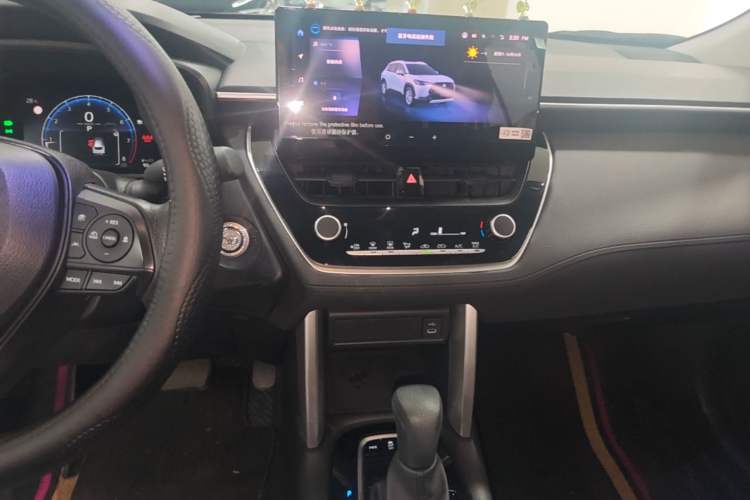 Used Toyota Corolla Cross 2023 2.0L Elite Edition Audio And AC Panel