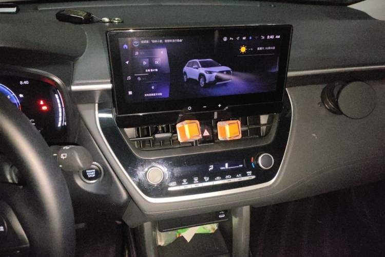 Used Toyota Corolla Cross 2023 2.0L Elite Edition Audio And AC Panel