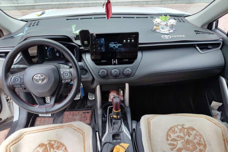 Used Toyota Corolla Cross 2023 2.0L Pioneer Edition Audio And AC Panel