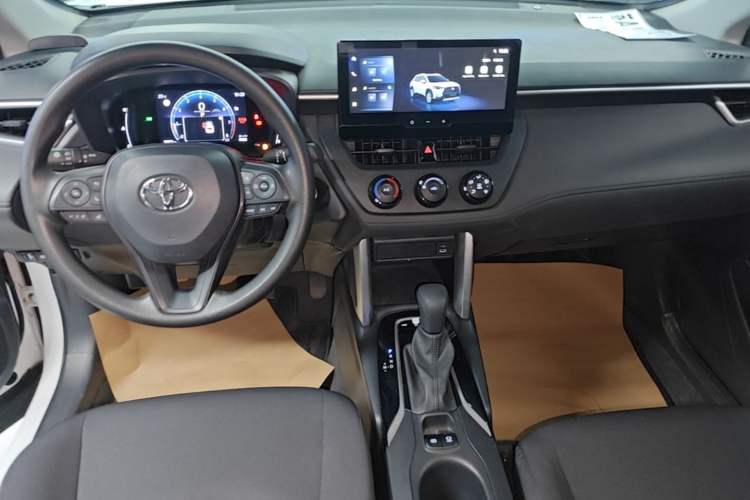 Used Toyota Corolla Cross 2023 2.0L Pioneer Edition Audio And AC Panel