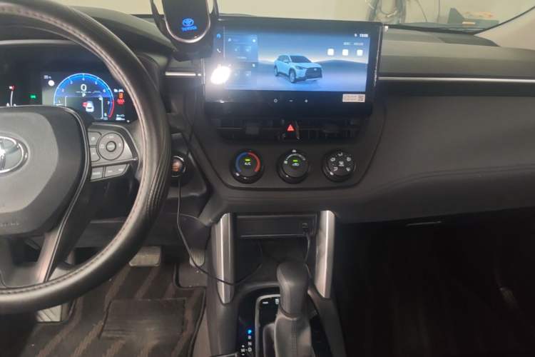 Used Toyota Corolla Cross 2023 2.0L Pioneer Edition Audio And AC Panel