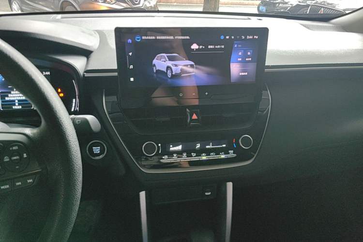 Used Toyota Corolla Cross 2023 2.0L Elite Edition Audio And AC Panel
