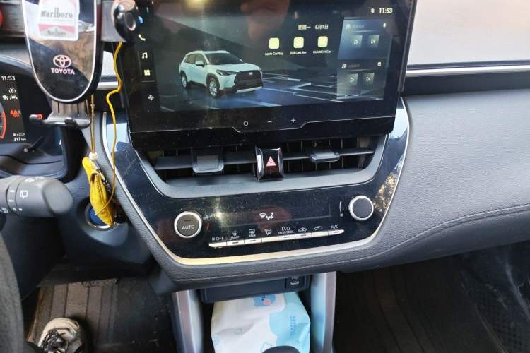 Used Toyota Corolla Cross 2023 Dual-Motor 2.0L Pioneer Edition Audio And AC Panel