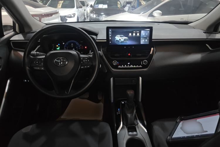Used Toyota Corolla Cross 2023 Dual-Motor 2.0L Pioneer Edition Center Console