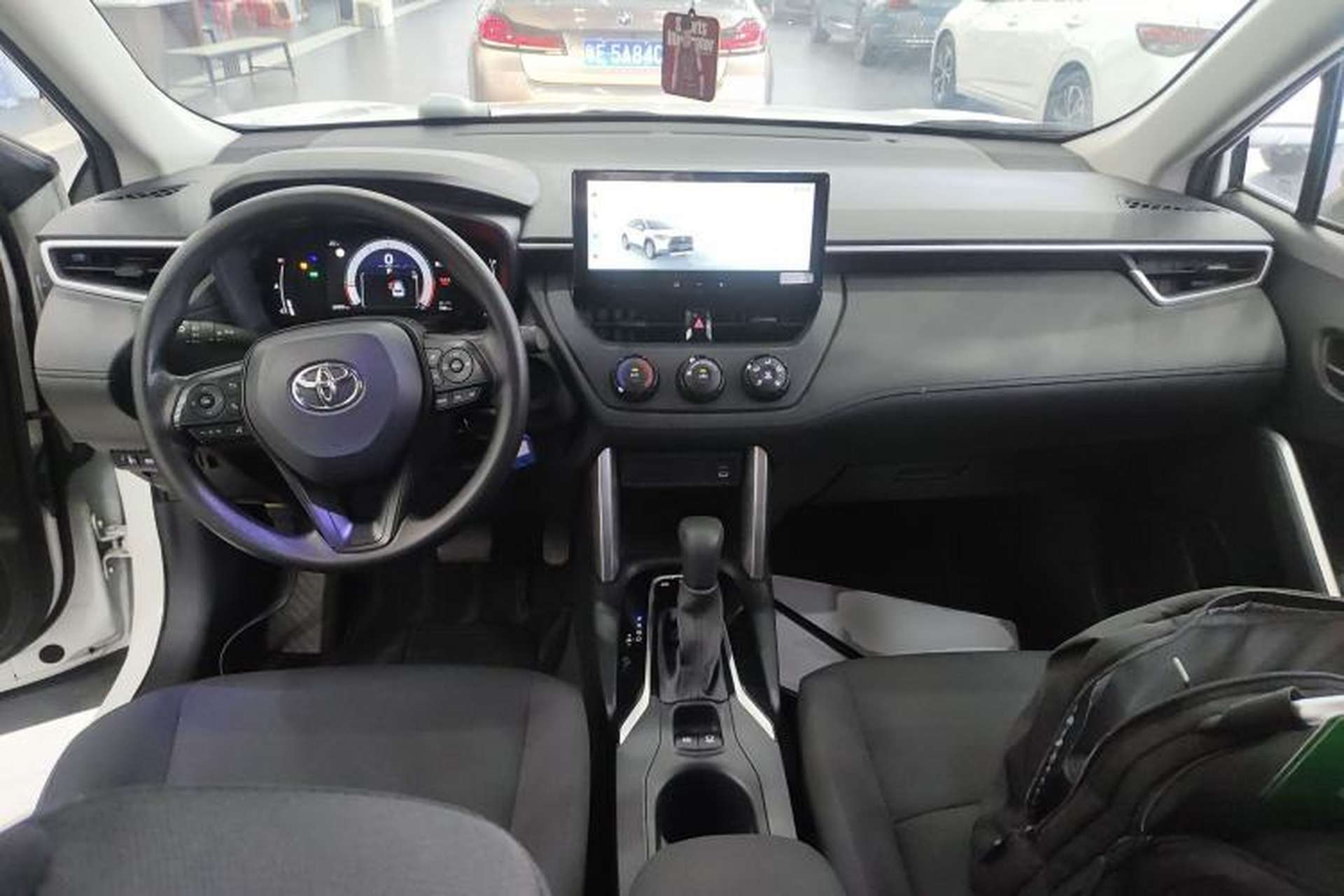 Used Toyota Corolla Cross 2023 2.0L Pioneer Edition Center Console