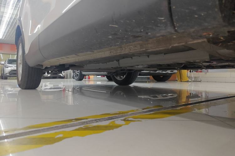 Used Toyota Corolla Cross 2023 2.0L Pioneer Edition Chassis Front Right