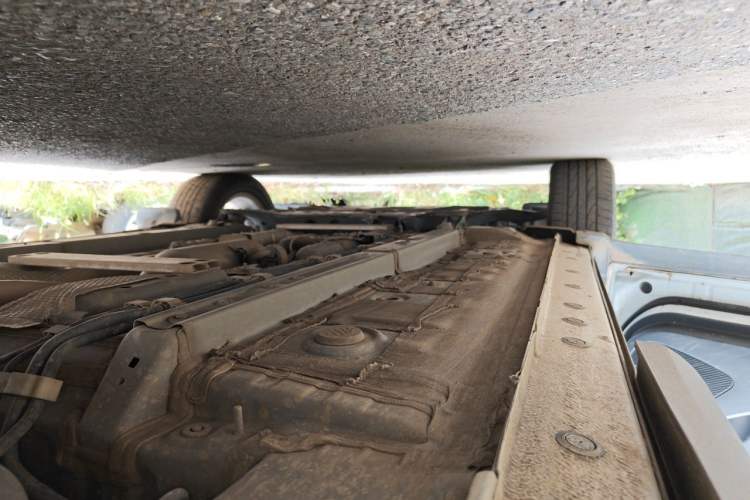 Used Toyota Corolla Cross 2023 2.0L Elite Edition Chassis Rear Left