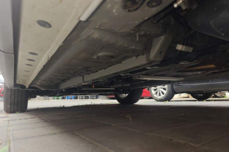 Used Toyota Corolla Cross 2023 2.0L Elite Edition Chassis Rear Left
