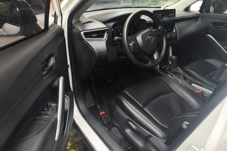 Used Toyota Corolla Cross 2023 2.0L Pioneer Edition Driver Seat
