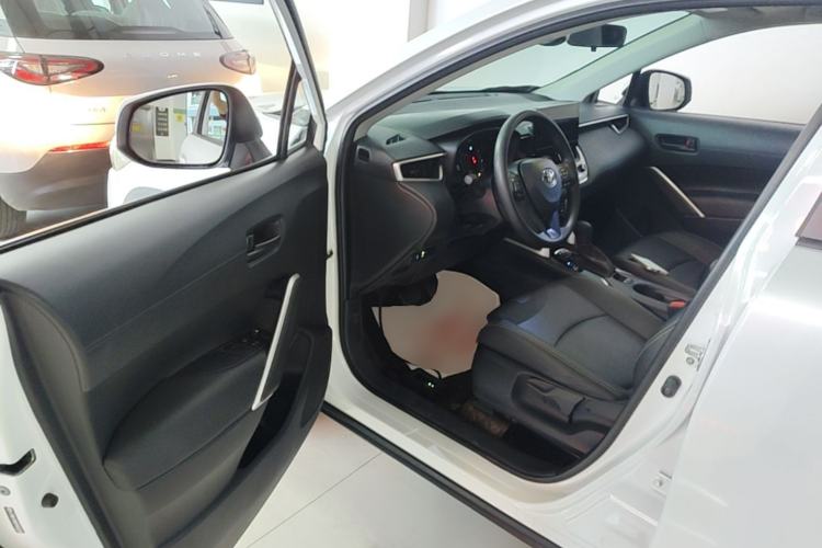Used Toyota Corolla Cross 2023 2.0L Elite Edition Driver Seat