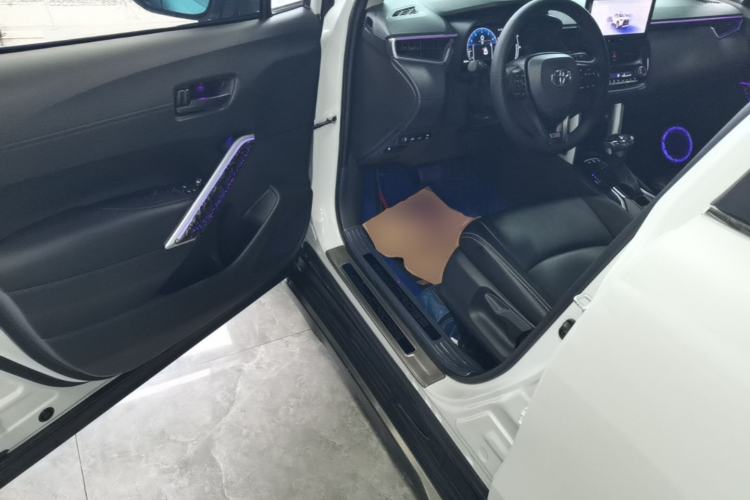 Used Toyota Corolla Cross 2023 2.0L Elite Edition Driver Seat