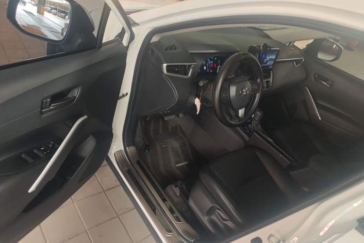 Used Toyota Corolla Cross 2023 2.0L Pioneer Edition Driver Seat