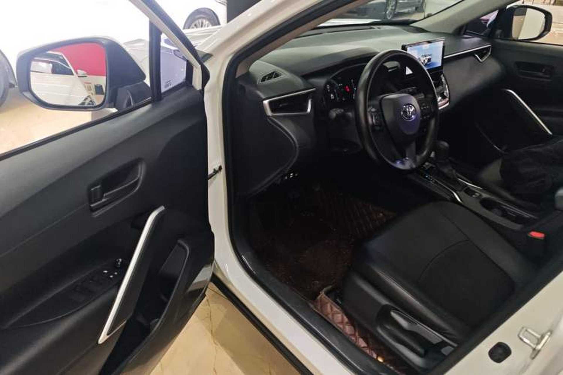 Used Toyota Corolla Cross 2023 2.0L Elite Edition Driver Seat