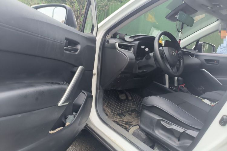 Used Toyota Corolla Cross 2023 Dual-Motor 2.0L Elite Edition Driver Seat