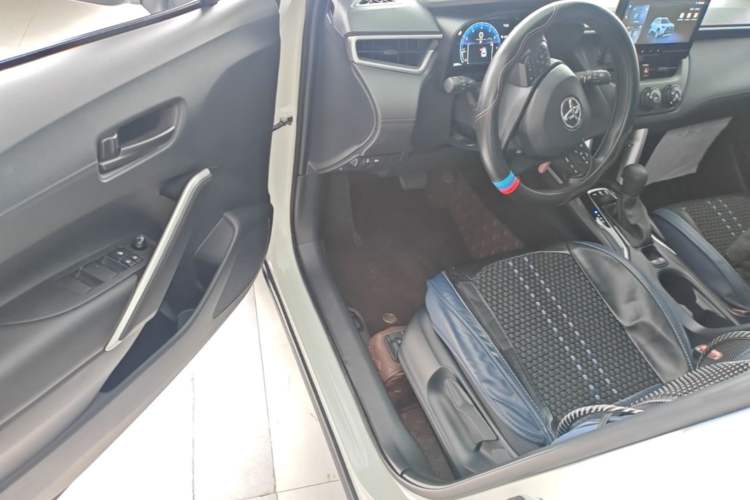 Used Toyota Corolla Cross 2023 2.0L Pioneer Edition Driver Seat