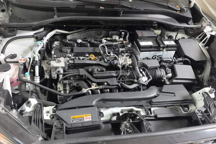 Used Toyota Corolla Cross 2023 2.0L Elite Edition Engine Bay