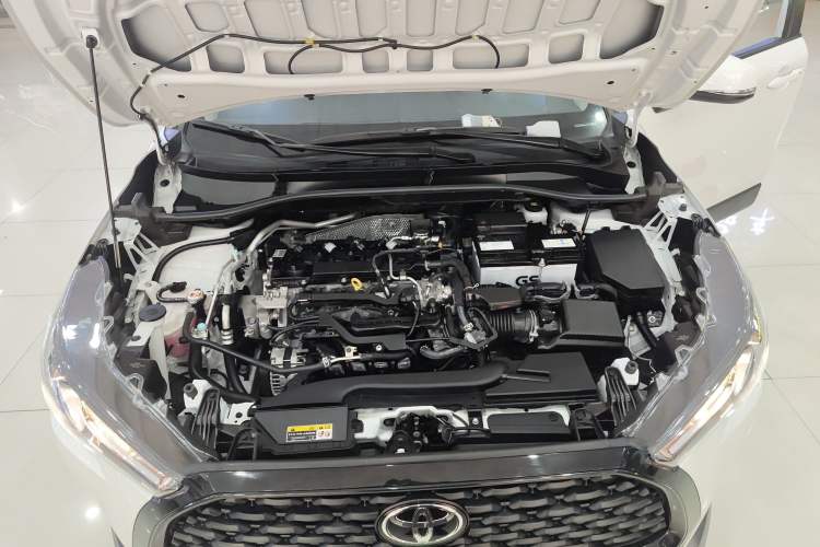 Used Toyota Corolla Cross 2023 2.0L Elite Edition Engine Bay