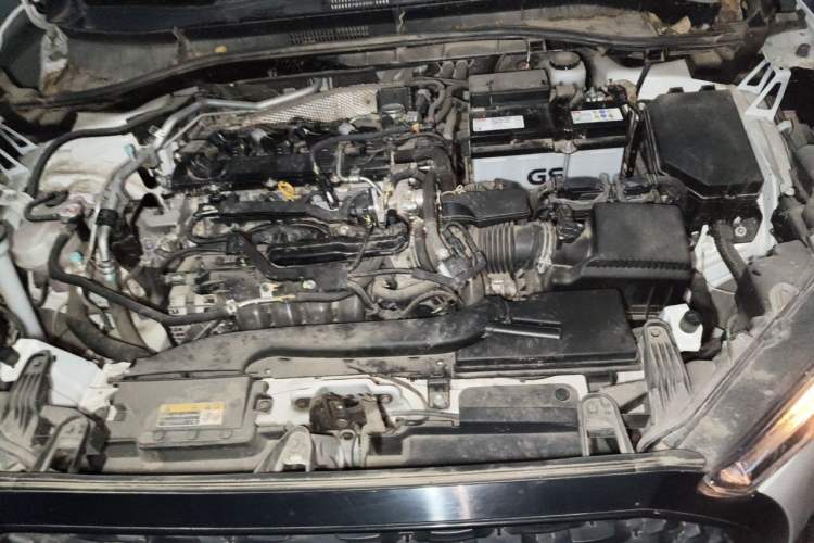 Used Toyota Corolla Cross 2023 2.0L Elite Edition Engine Bay
