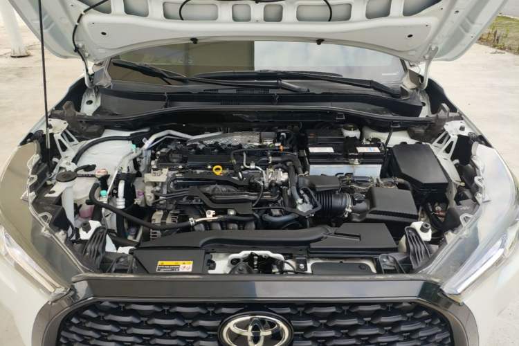 Used Toyota Corolla Cross 2023 2.0L Elite Edition Engine Bay