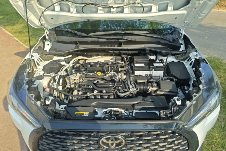Used Toyota Corolla Cross 2023 2.0L Pioneer Edition Engine Bay