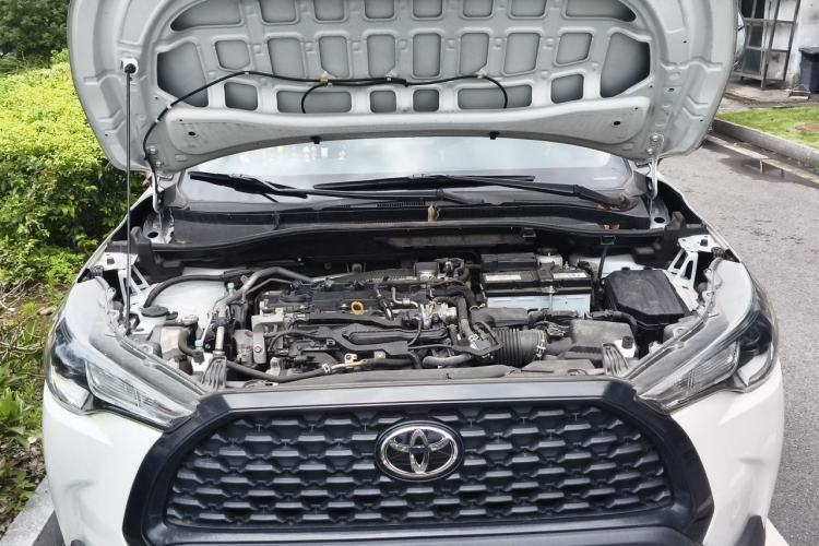 Used Toyota Corolla Cross 2023 2.0L Luxury Edition Engine Bay