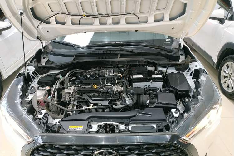 Used Toyota Corolla Cross 2023 2.0L Pioneer Edition Engine Bay