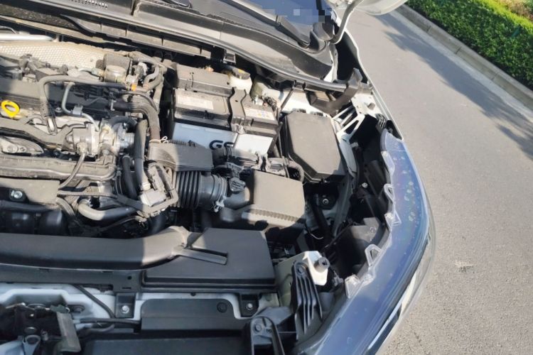 Used Toyota Corolla Cross 2023 2.0L Elite Edition Engine Bay Left