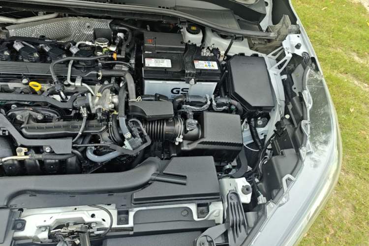 Used Toyota Corolla Cross 2023 2.0L Pioneer Edition Engine Bay Left