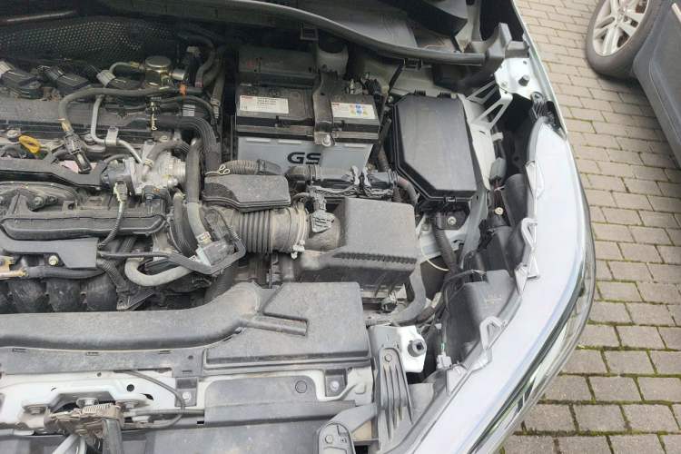 Used Toyota Corolla Cross 2023 2.0L Elite Edition Engine Bay Left