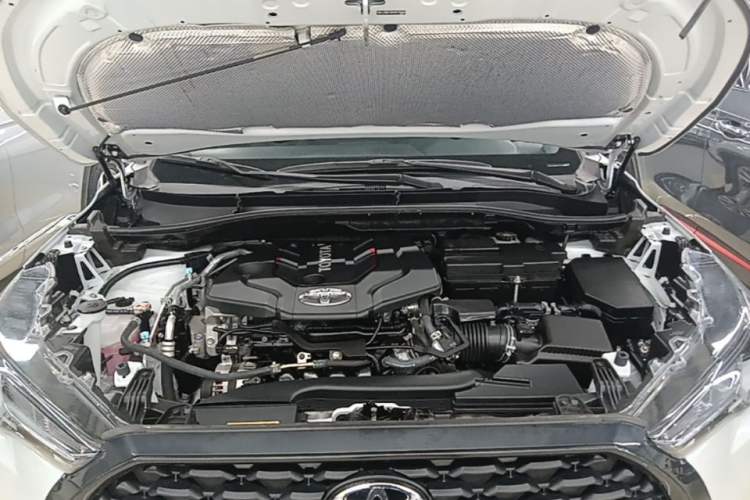 Used Toyota Corolla Cross 2023 2.0L Elite Edition Engine Bay