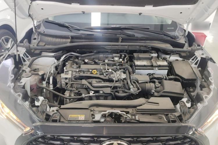 Used Toyota Corolla Cross 2023 2.0L Elite Edition Engine Bay