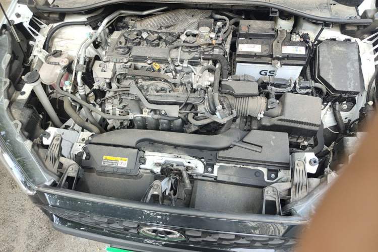 Used Toyota Corolla Cross 2023 2.0L Elite Edition Engine Bay