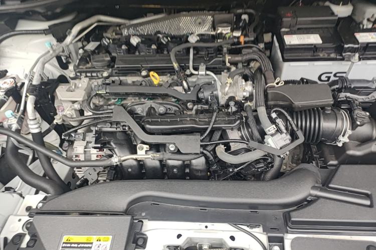 Used Toyota Corolla Cross 2023 2.0L Elite Edition Engine Bay