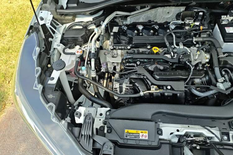 Used Toyota Corolla Cross 2023 2.0L Pioneer Edition Engine Bay Right