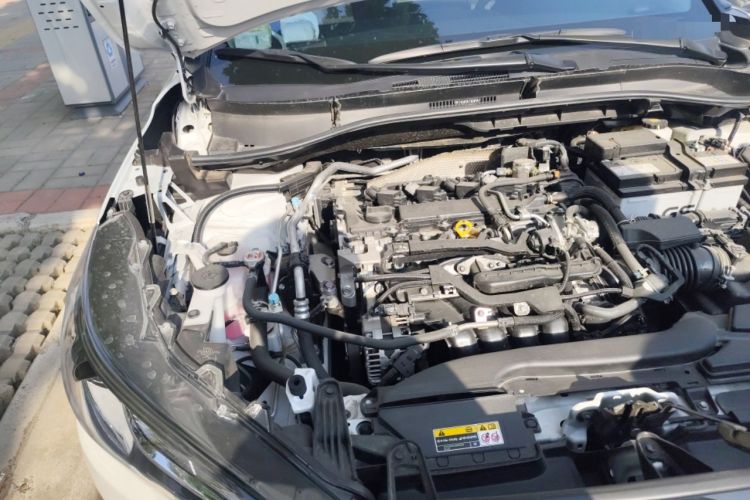 Used Toyota Corolla Cross 2023 2.0L Elite Edition Engine Bay Right