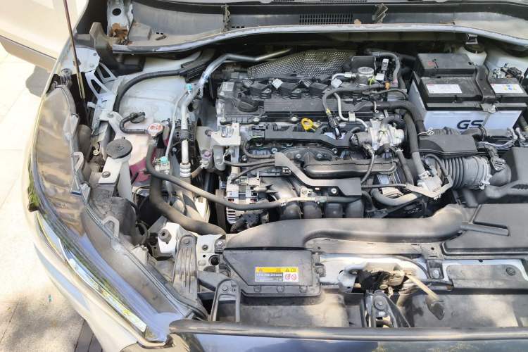 Used Toyota Corolla Cross 2023 2.0L Elite Edition Engine Bay Right