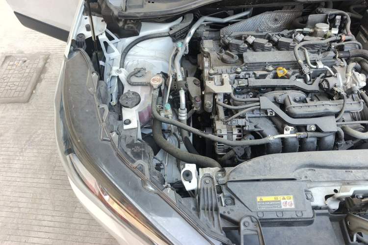 Used Toyota Corolla Cross 2023 2.0L Elite Edition Engine Bay Right