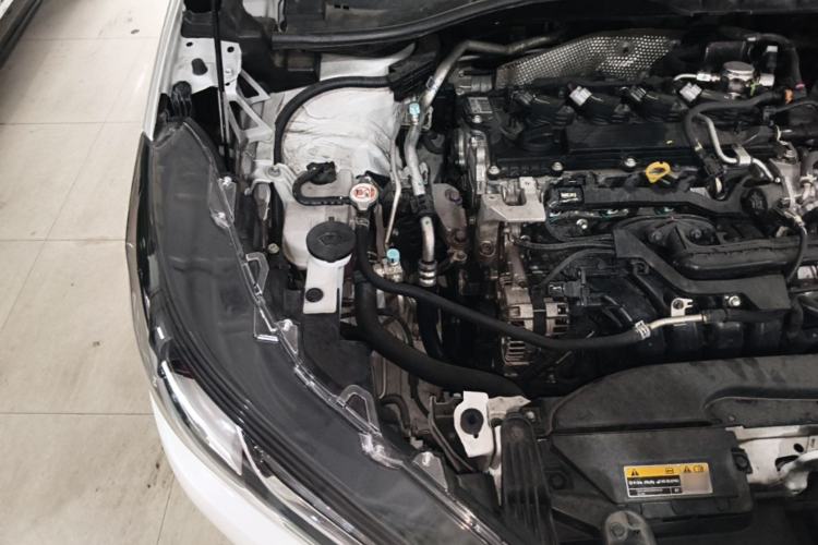 Used Toyota Corolla Cross 2023 2.0L Elite Edition Engine Bay Right