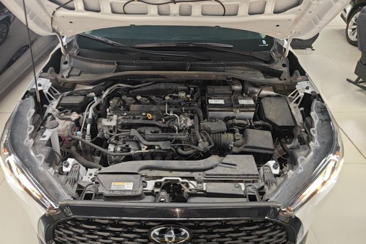 Used Toyota Corolla Cross 2023 2.0L Pioneer Edition Engine Bay