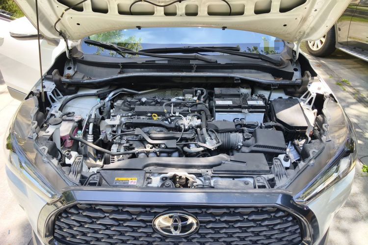 Used Toyota Corolla Cross 2023 2.0L Elite Edition Engine Bay