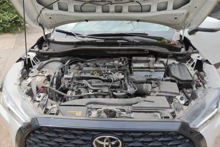 Used Toyota Corolla Cross 2023 2.0L Elite Edition Engine Bay