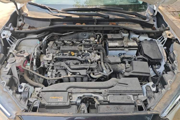 Used Toyota Corolla Cross 2023 2.0L Elite Edition Engine Bay
