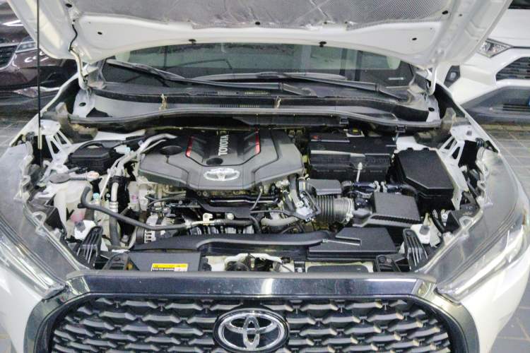 Used Toyota Corolla Cross 2023 2.0L Pioneer Edition Engine Bay